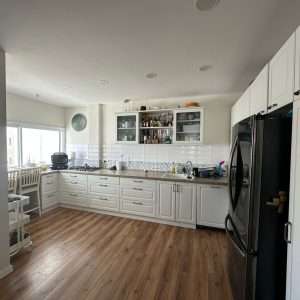 דירת גג 4.5 חדרים להשכרה ברעננה